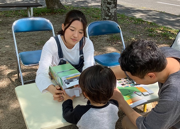 senior_4141_IK6QP6EW_main