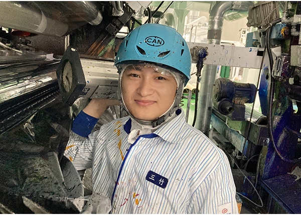 senior_4147_Rx53XLXf_main