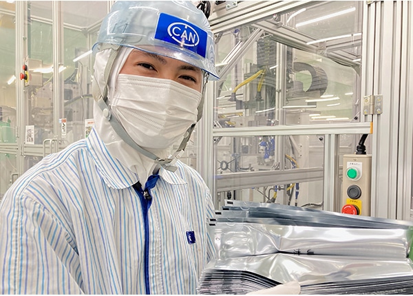 senior_4147_eEreEuXR_main