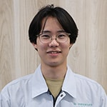 senior_4255_WqAILMla_profile