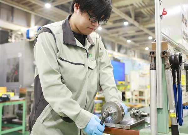 senior_4321_TTzSfK6B_gallery_2