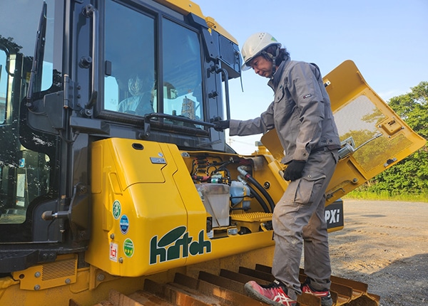 senior_4339_6u7lcyXh_main