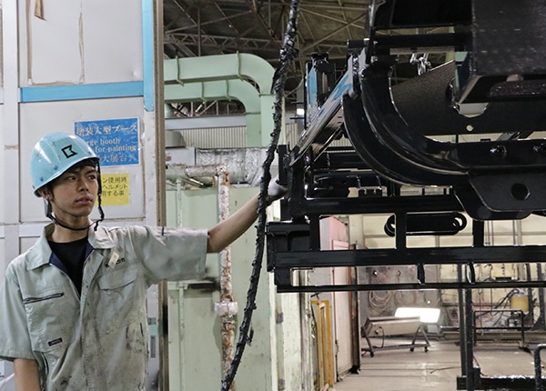 senior_4345_IxZixkRO_main