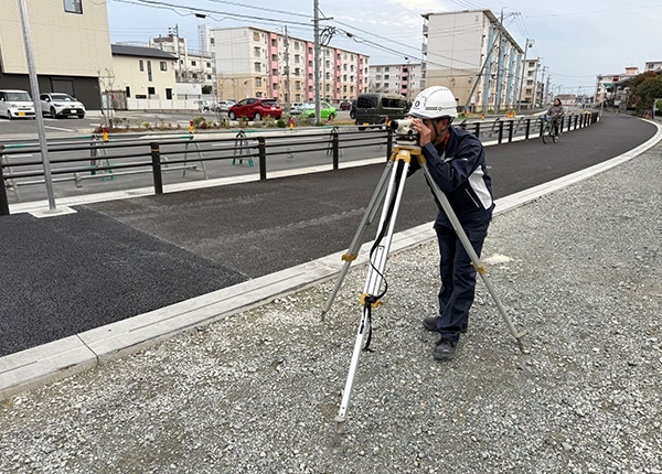 senior_4412_lJkTAy6e_main