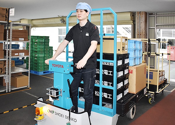 senior_4430_w0sMG6sx_main