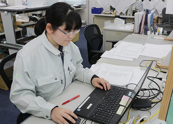 senior_4454_ERSwWCFi_main