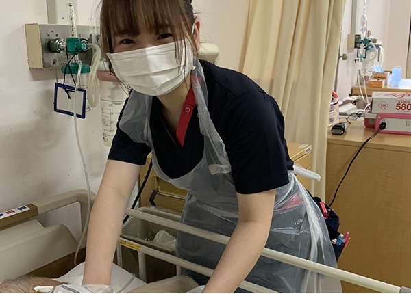 senior_4478_46IW7nPr_main