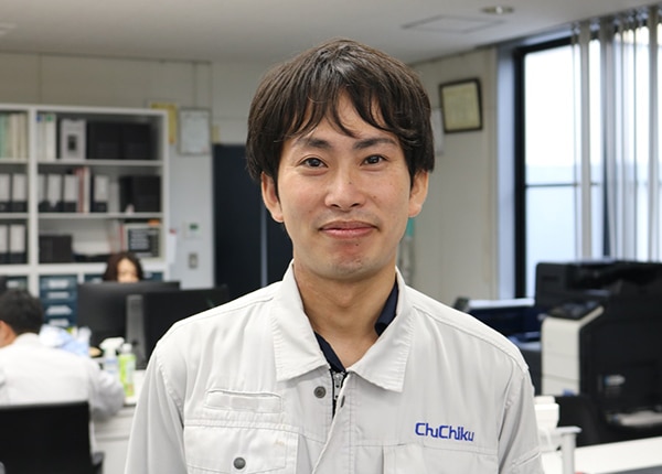 senior_4514_Vqyx6Dbn_main