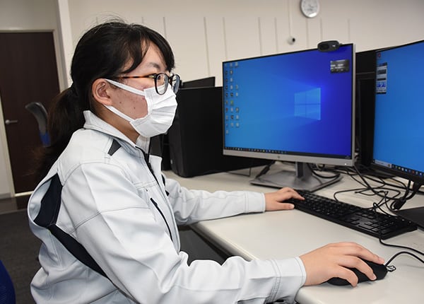 senior_4586_8MDbEqKQ_main