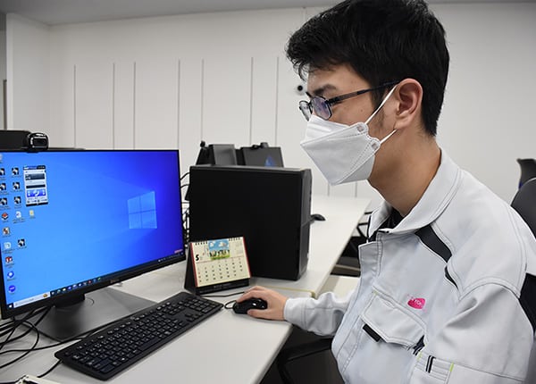 senior_4586_zpMVXD8l_main