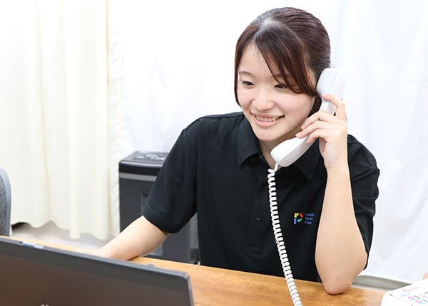 senior_4686_yM9L5YX2_main