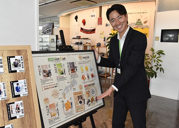 senior_4704_amDuHM9J_main