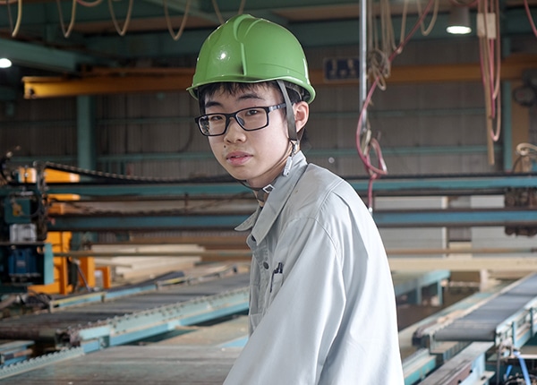 senior_4716_h0VnqXSz_main