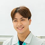 senior_4788_YVnSFVQq_profile