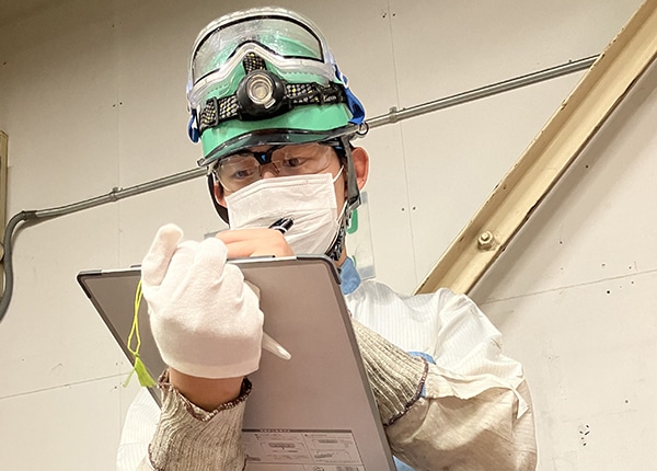 senior_4836_18ALLLc7_main