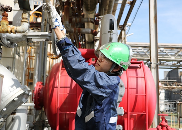 senior_4836_8VkmmeWq_main