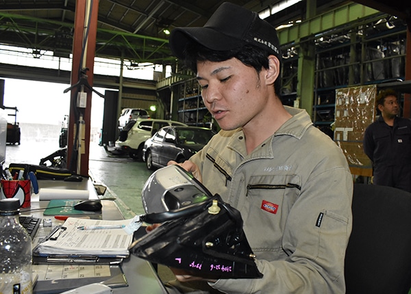 senior_4867_hgHZmmNy_main