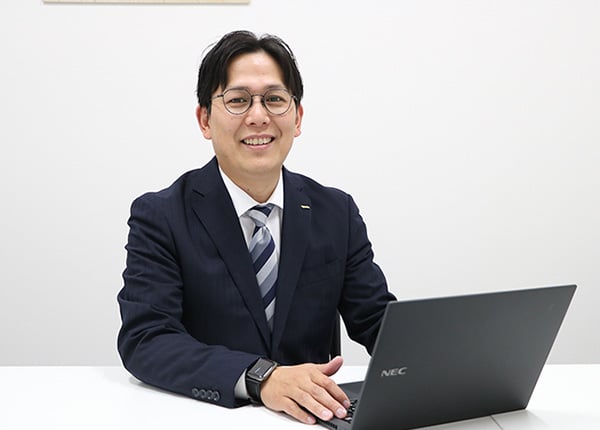 source_4222_interview_main