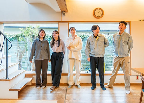 source_4258_profile_main