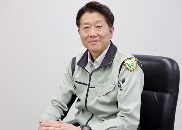 source_4318_interview_main