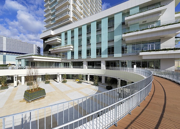 source_4378_business_main