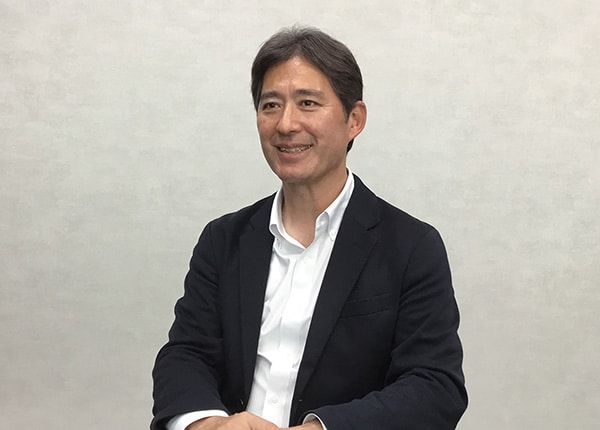 source_4378_interview_main