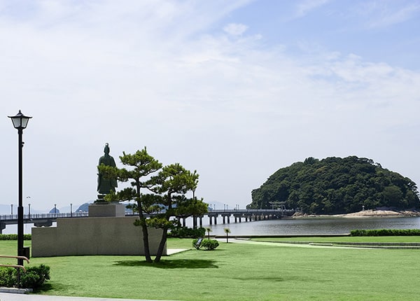 source_4463_profile_main