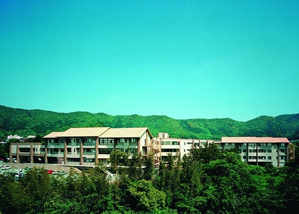 source_4475_business_main