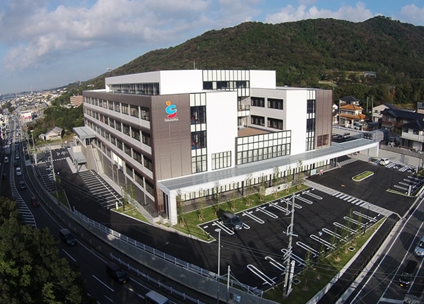 source_4475_profile_main