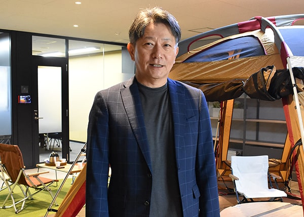 source_4689_interview_main