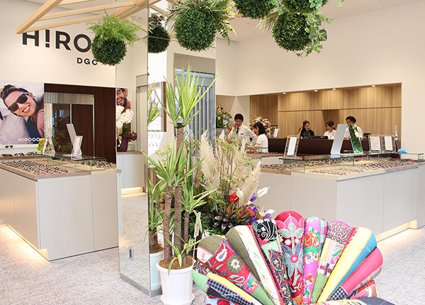 source_4755_business_main