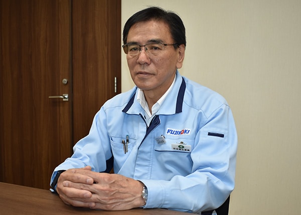 source_4773_interview_main