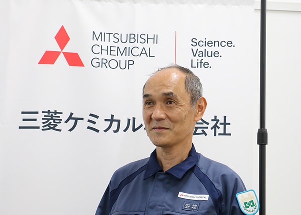 source_4833_interview_main