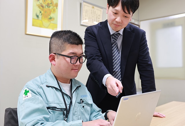 1S採用2_パソ指導児玉さん