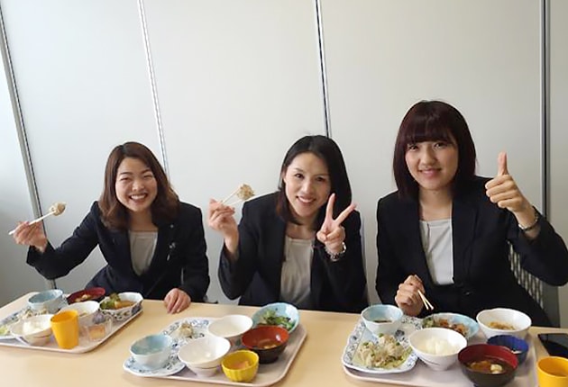 S1_採用2社員食堂-1