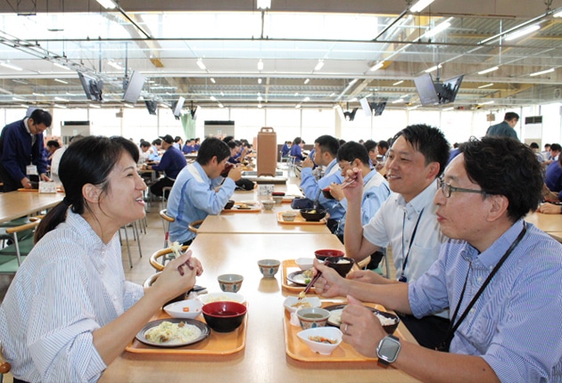 S1_採用2社員食堂